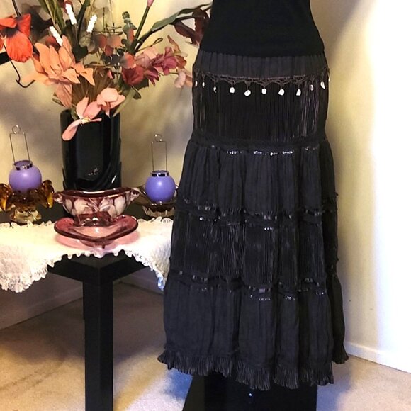 NWT Unique Designed Dark Brown Tiered Pleated Maxi Lined Skirt Lightweight - Picture 4 of 8
